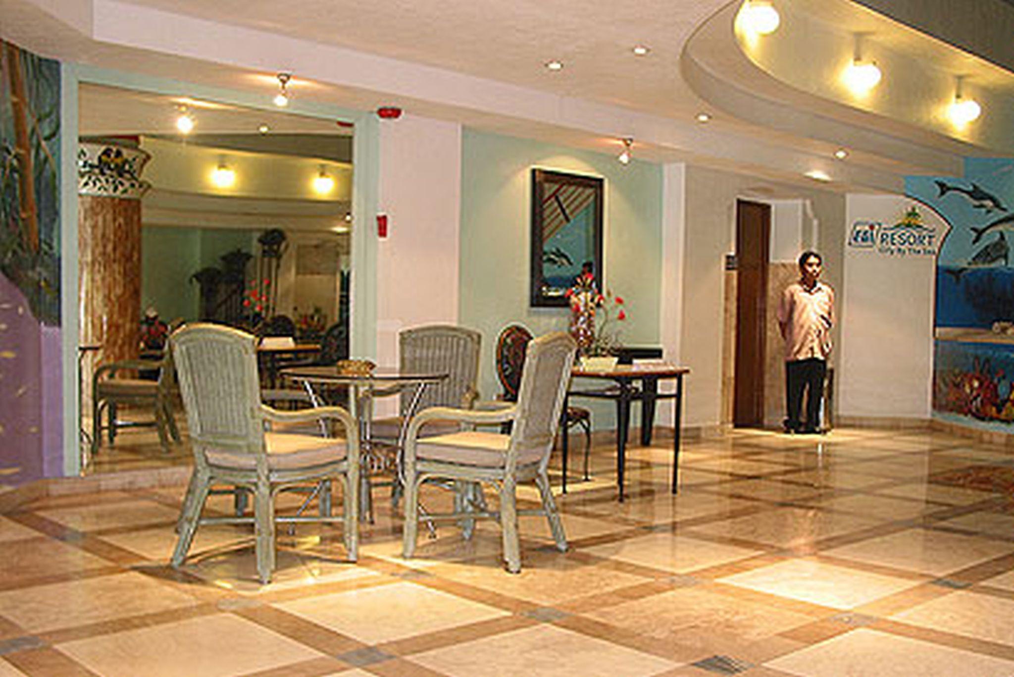 Egi Resort & Hotel Lapu-Lapu City Exteriör bild