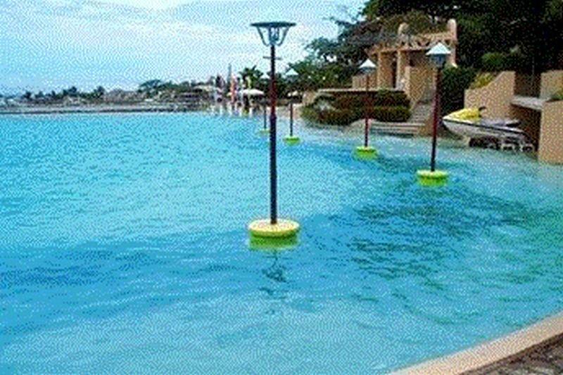 Egi Resort & Hotel Lapu-Lapu City Exteriör bild