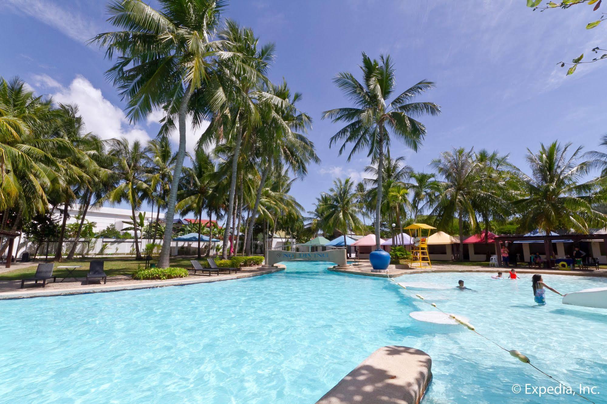 Egi Resort & Hotel Lapu-Lapu City Exteriör bild